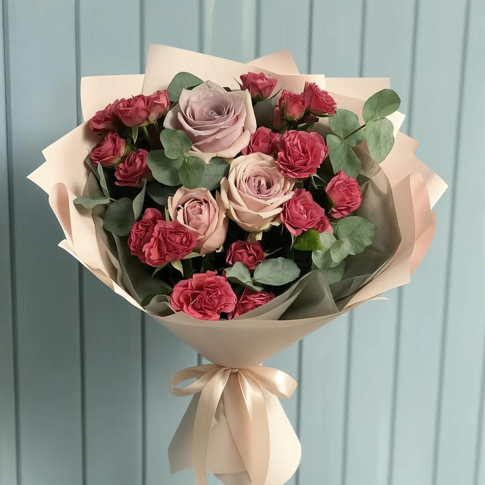 Букет цветов из: Гвоздики и Розы в Гаспре