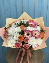 Букет цветов из:  Розы, Герберы и Хризантемы в Гаспре