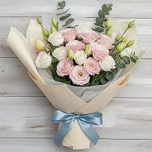 Букет цветов из:  Лизиантусы #REPLACE_PRED# Гаспре