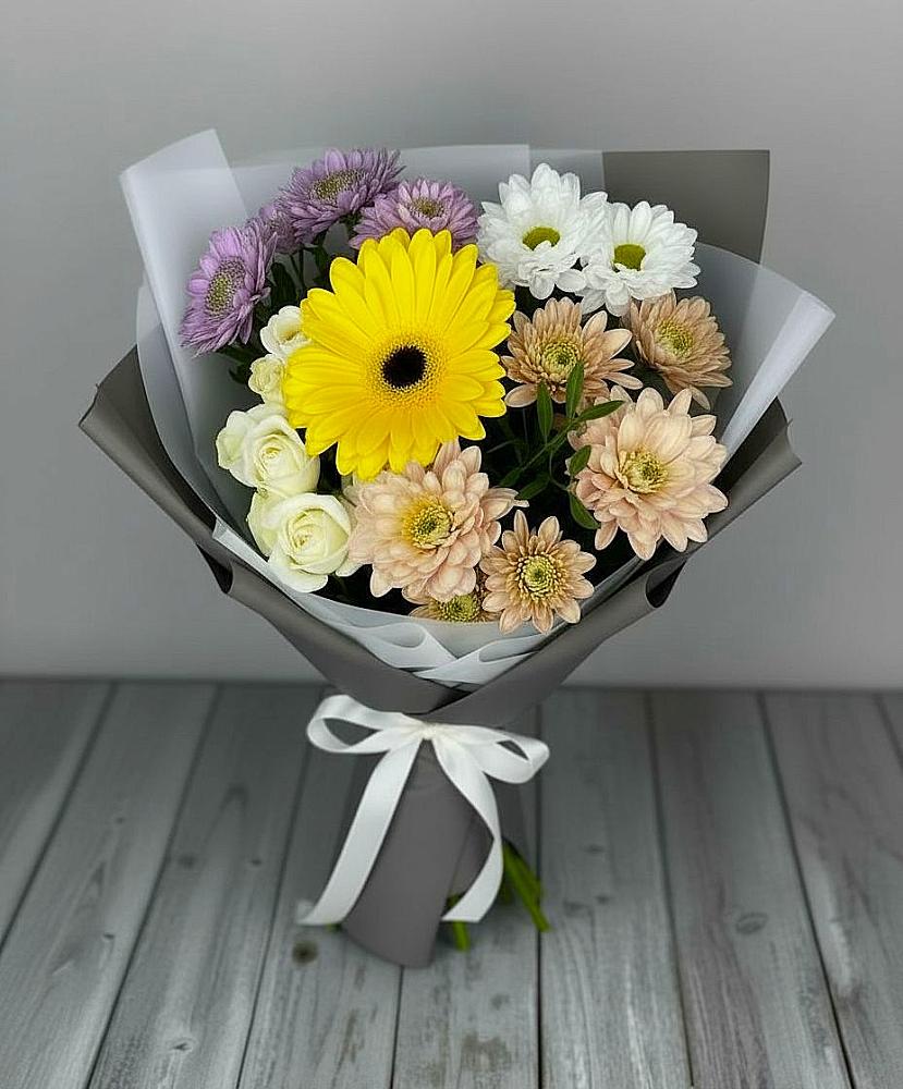 Букет цветов из: Розы, Герберы и Хризантемы в Гаспре