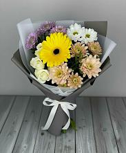Букет цветов из:  Розы, Герберы и Хризантемы в Гаспре