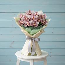 Букет цветов из:  Орхидеи и Розы #REPLACE_PRED# Гаспре