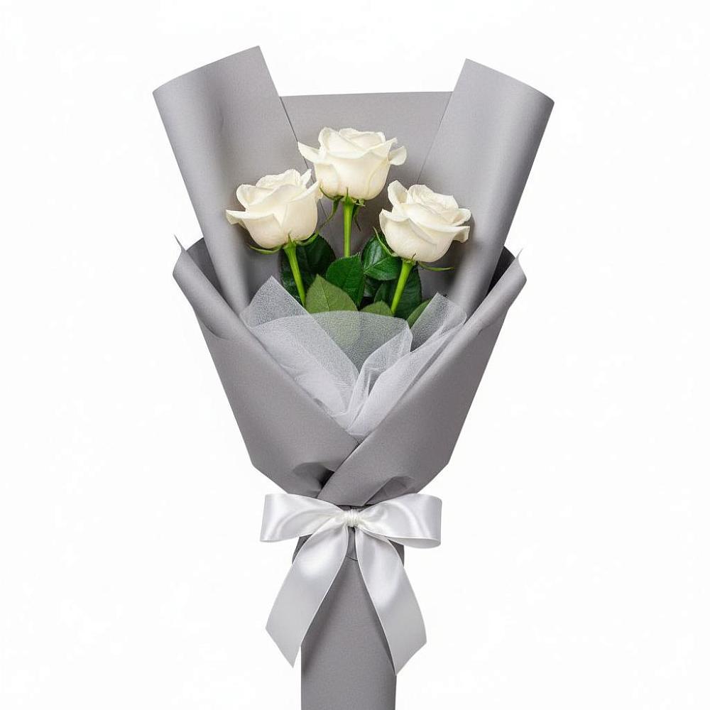 Букет 3 белые розы в Гаспре