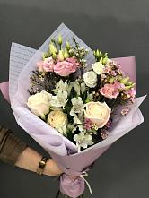 Букет цветов из:  Альстромерии, Розы и Лизиантусы #REPLACE_PRED# Гаспре