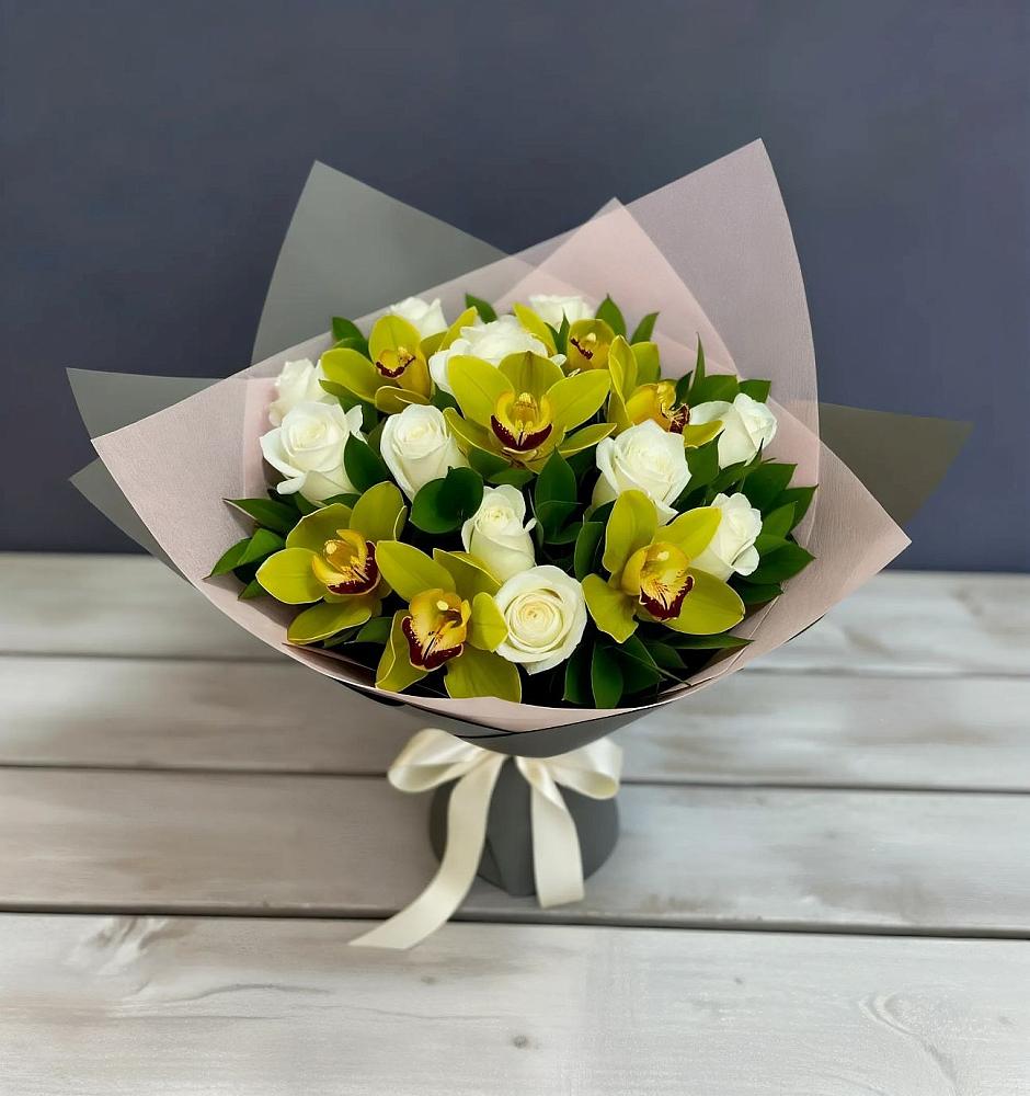 Букет цветов из: Орхидеи и Розы в Гаспре