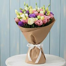 Букет цветов из:  Лизиантусы #REPLACE_PRED# Гаспре