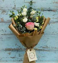 Букет цветов из:  Розы и Лизиантусы #REPLACE_PRED# Гаспре