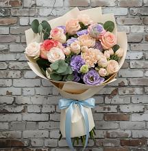 Букет цветов из:  Розы, Лизиантусы и Гвоздики #REPLACE_PRED# Гаспре
