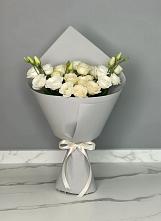 Букет цветов из:  Розы и Лизиантусы в Гаспре